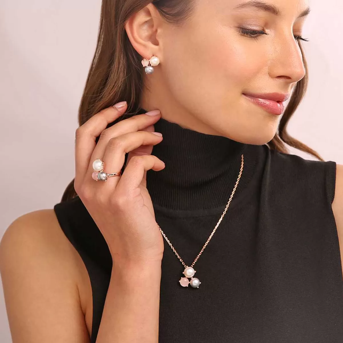 New Anello Trilogy Con Pietre Naturali E Perle Coltivate D'Acqua Dolce O 9/10 Mm Anelli