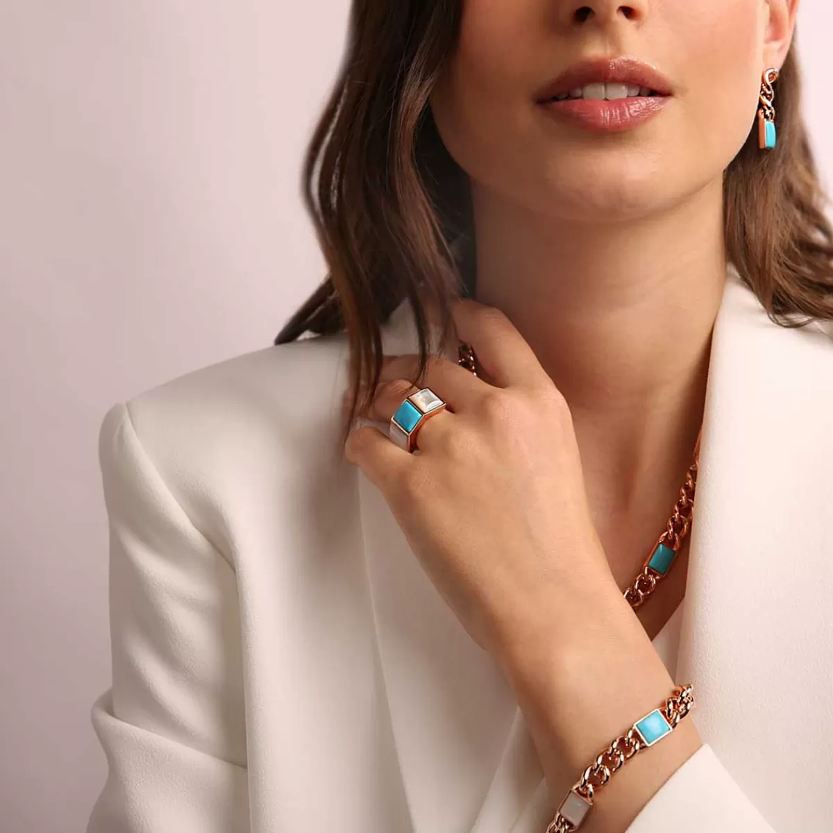 Sale Bracciale Grumetta Catena Ed Elementi Rettangolari In Madreperla E Pietre Naturali Bracciali