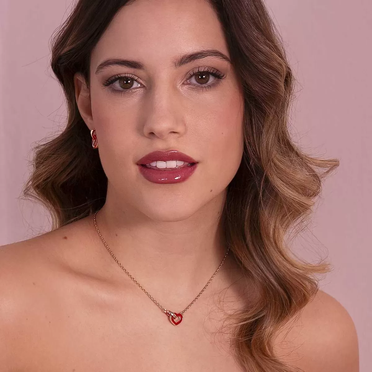 Hot Collana Con Doppio Cuore Smaltato E Pendente A Maglia Ovale Collane