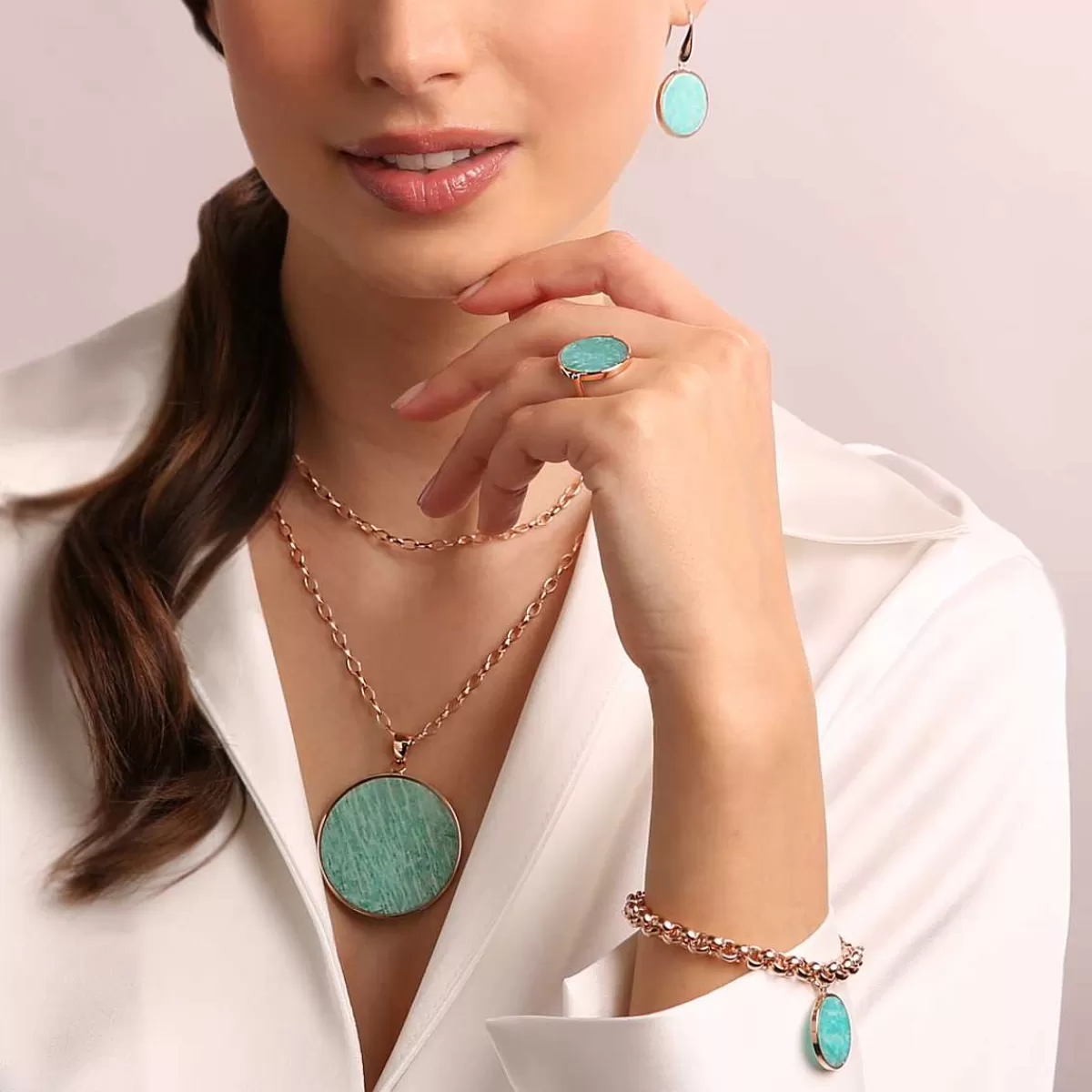 Best Collana Lunga Con Pendente A Disco Grande In Pietra Naturale Collane