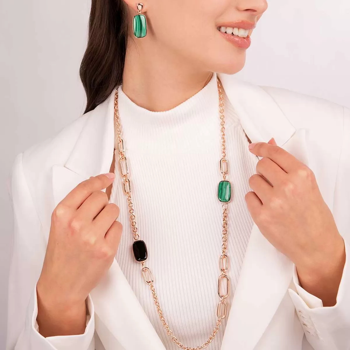 Fashion Collana Lunga Con Pietre Naturali Taglio Sapone Collane