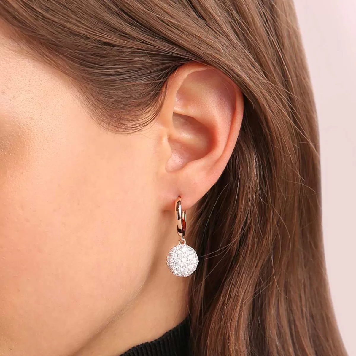 Flash Sale Orecchini A Cerchio Con Pendente Pave In Cubic Zirconia Orecchini